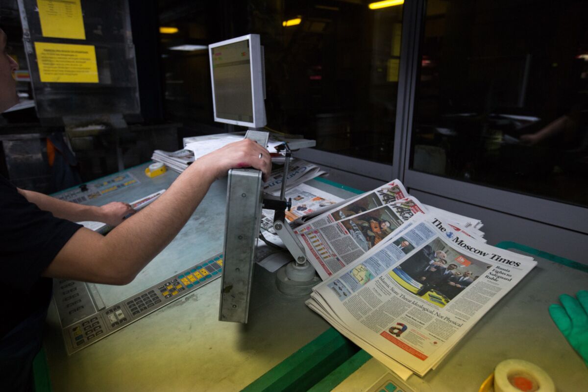 War in Ukraine: Russia Bans Moscow Times as ‘Undesirable’ - Bloomberg