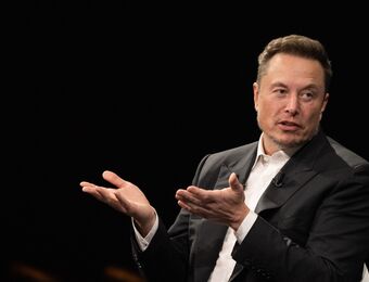 relates to Transcript: How Elon Musk Blew Up a Rare Chance for X Success