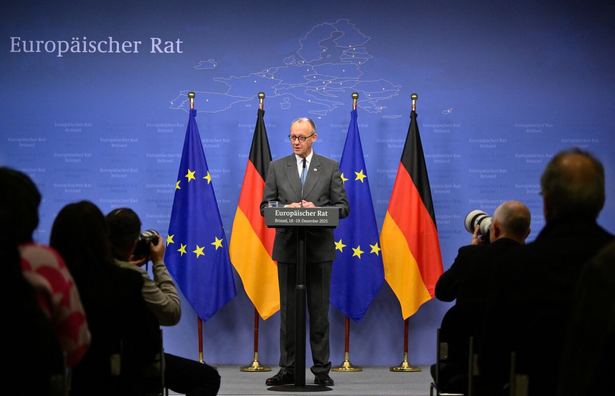 assets.bwbx.io image