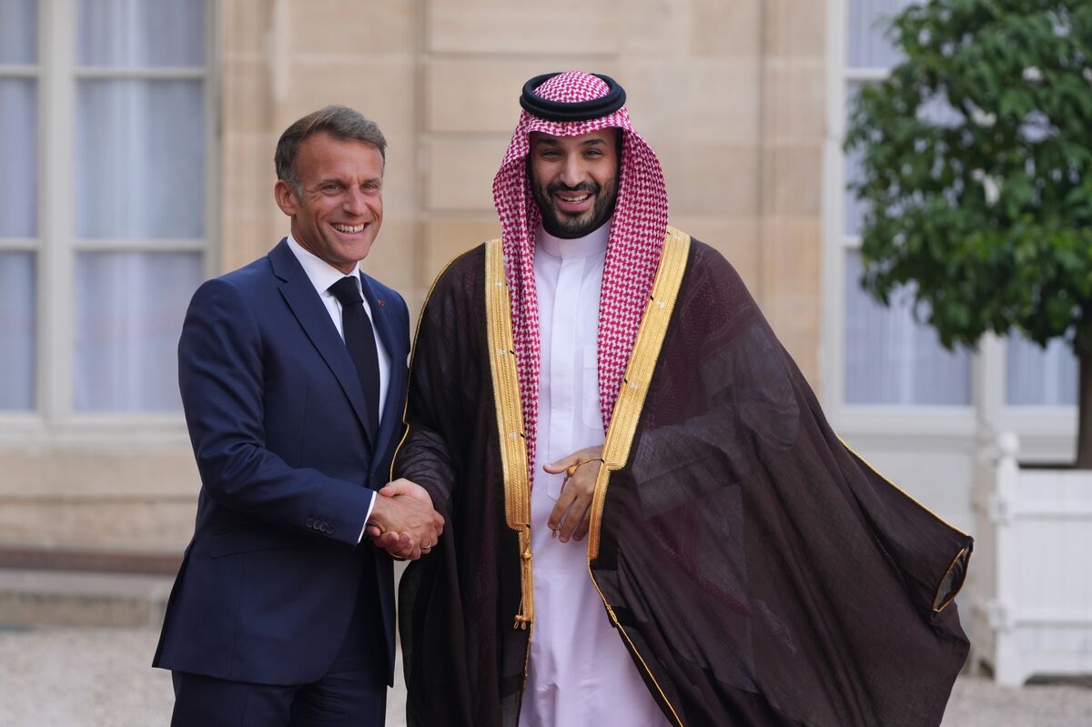 MBS and Macron’s Love of Manga Brings $7 Billion Theme Park Deal