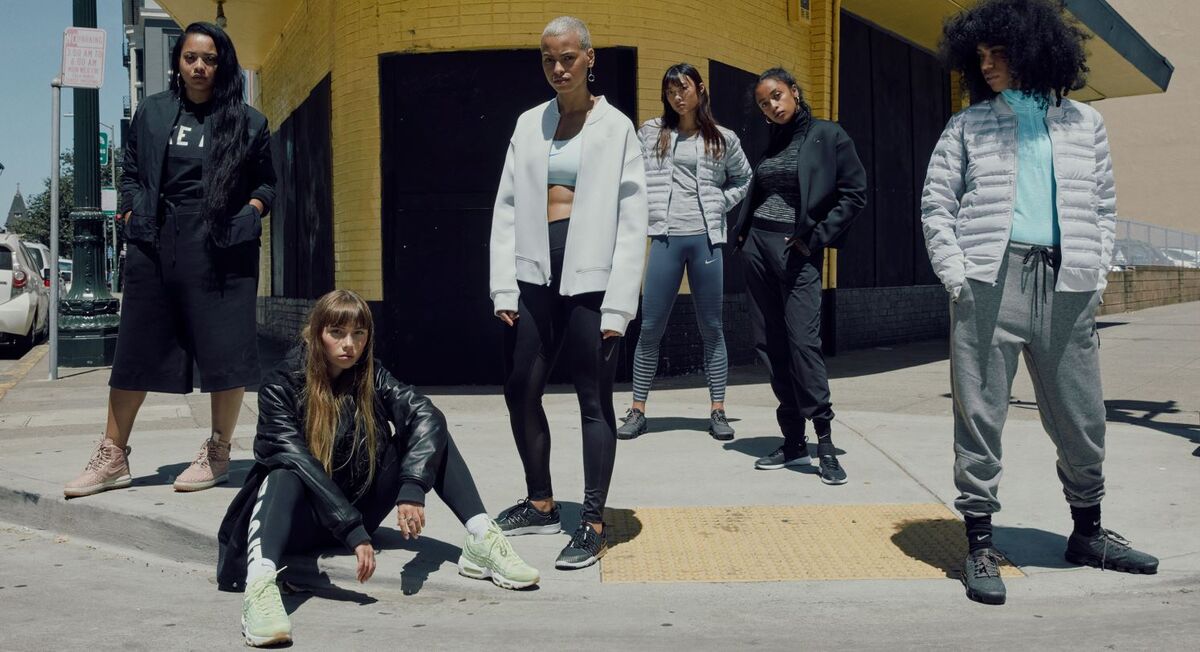 Nike Coming for Lululemon, Sharpens Focus on Women's Wear - Bloomberg