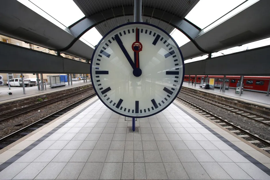 In a largely borderless union with many international transportation networks, the potential for transit chaos from mismatching clocks is substantial.