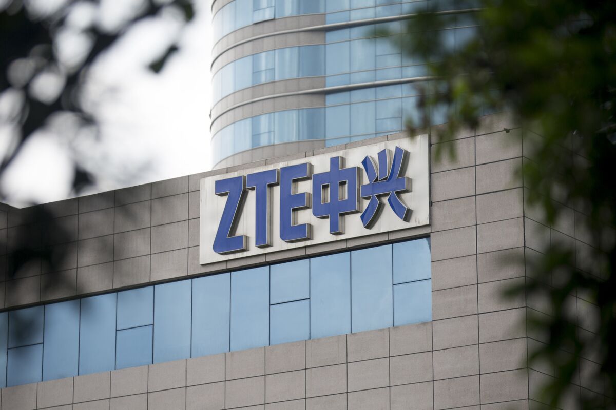 US Says Chinese Firm Broke Export Rules in ZTE, Iran Contracts 