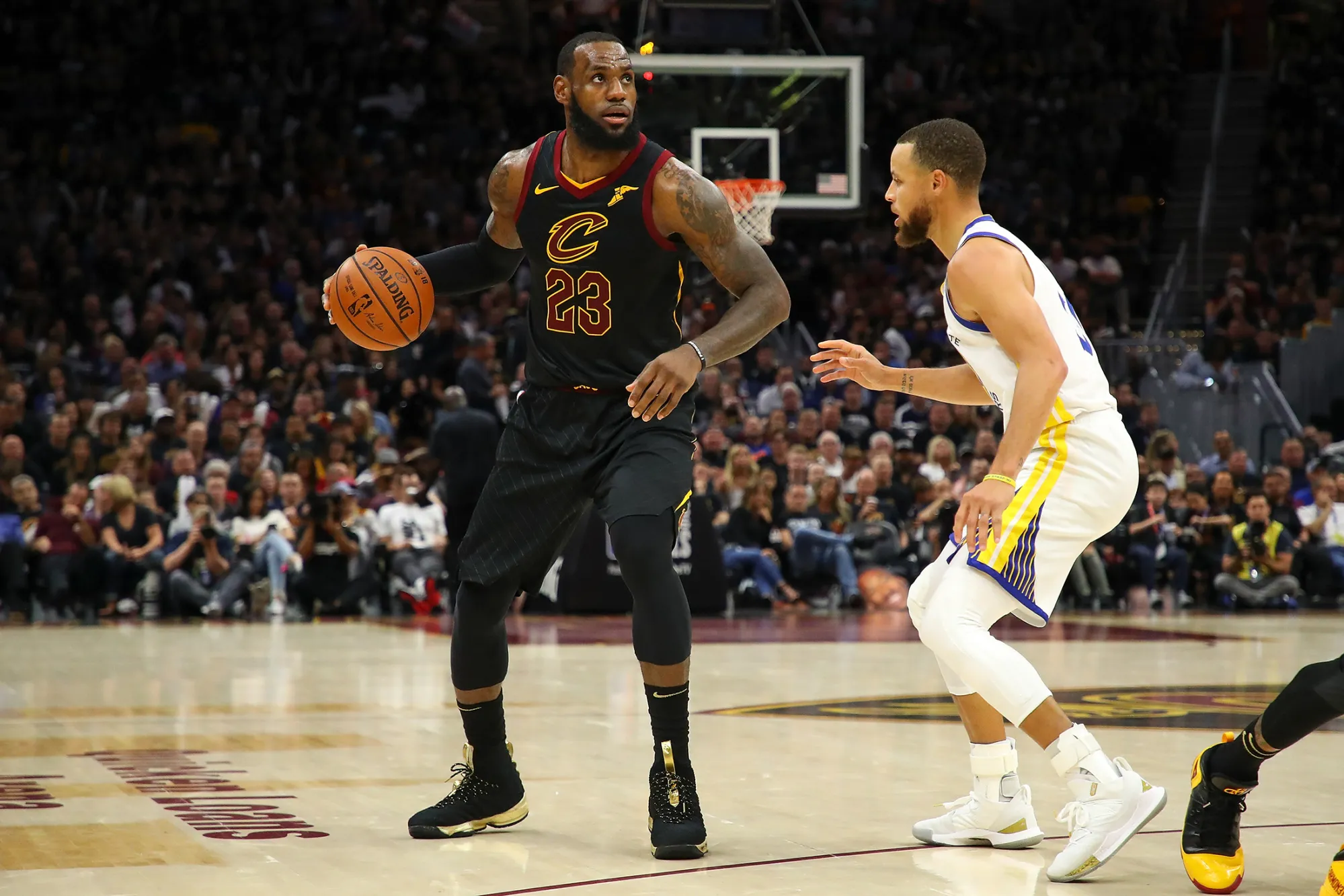 ナイキに恩恵か－NBAレブロン・ジェームズ選手のレイカーズ移籍で