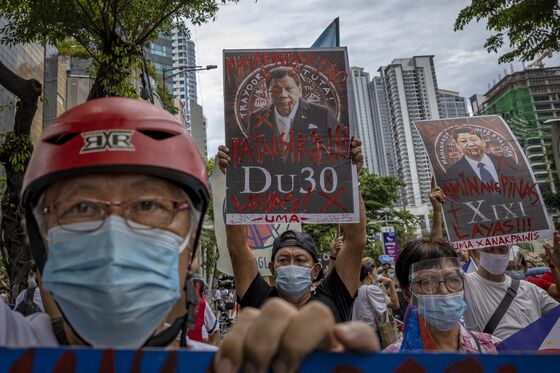 China Yet to Deliver Promised Billions Despite Duterte’s Pivot