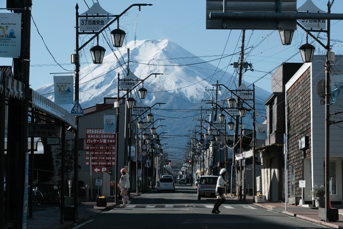 ブルームバーグのニュース記事「アムンディ、日本の30年債利回りが過去最高更新と予想－財政リスクで」の画像