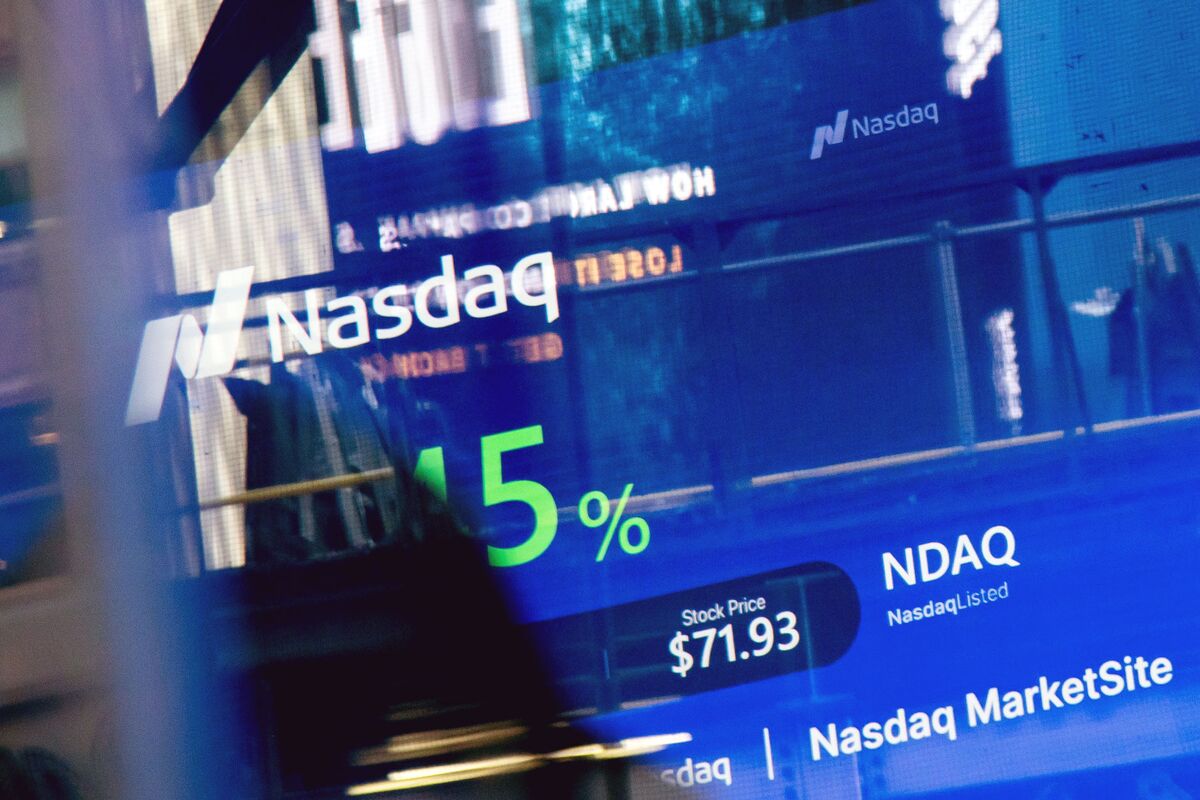 US Stock Nudge Higher to Head for Weekly Gains as Big Tech Rises