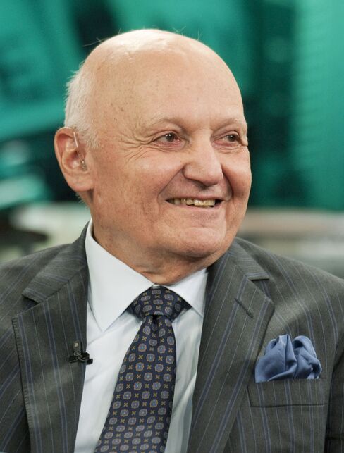 Former CEO of Bear Stearns Cos. Alan Greenberg