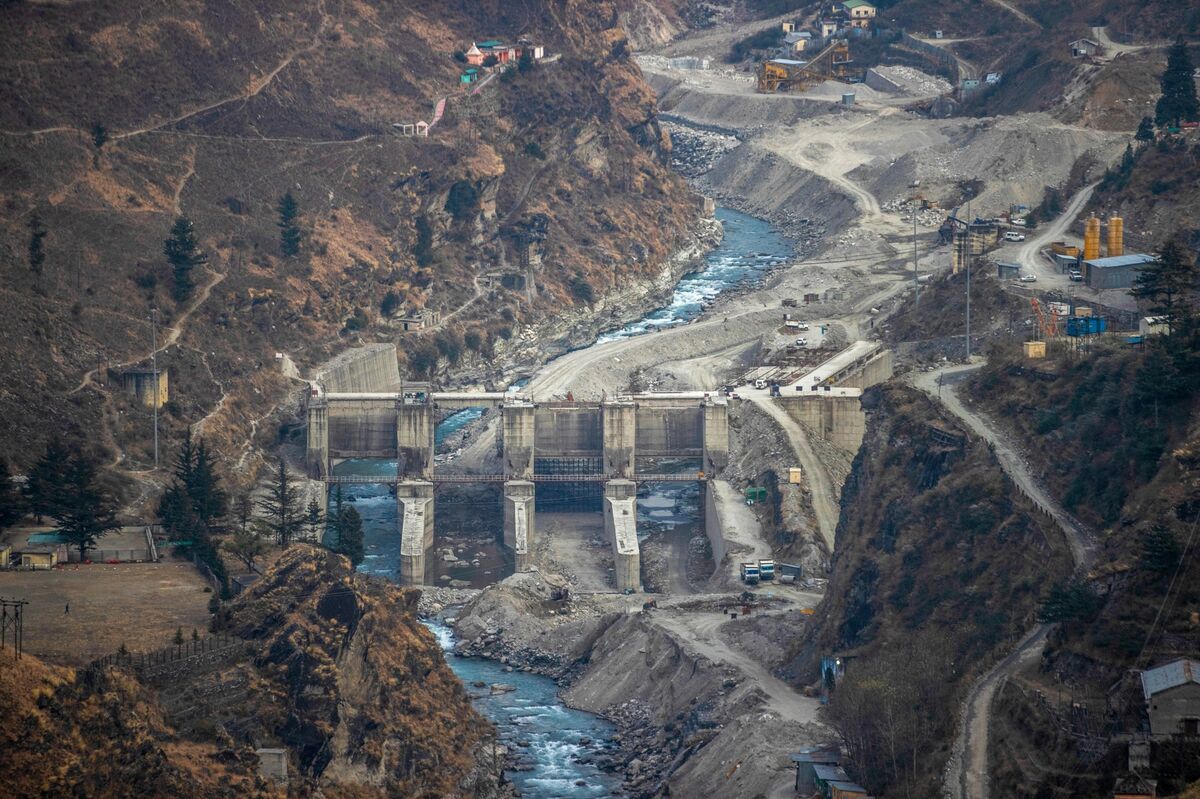 ⚫️ BLOOMBERG: NTPC Ltd. registra un aumento del 6% dell'utile nel primo trimestre grazie all'incremento della capacità di generazione