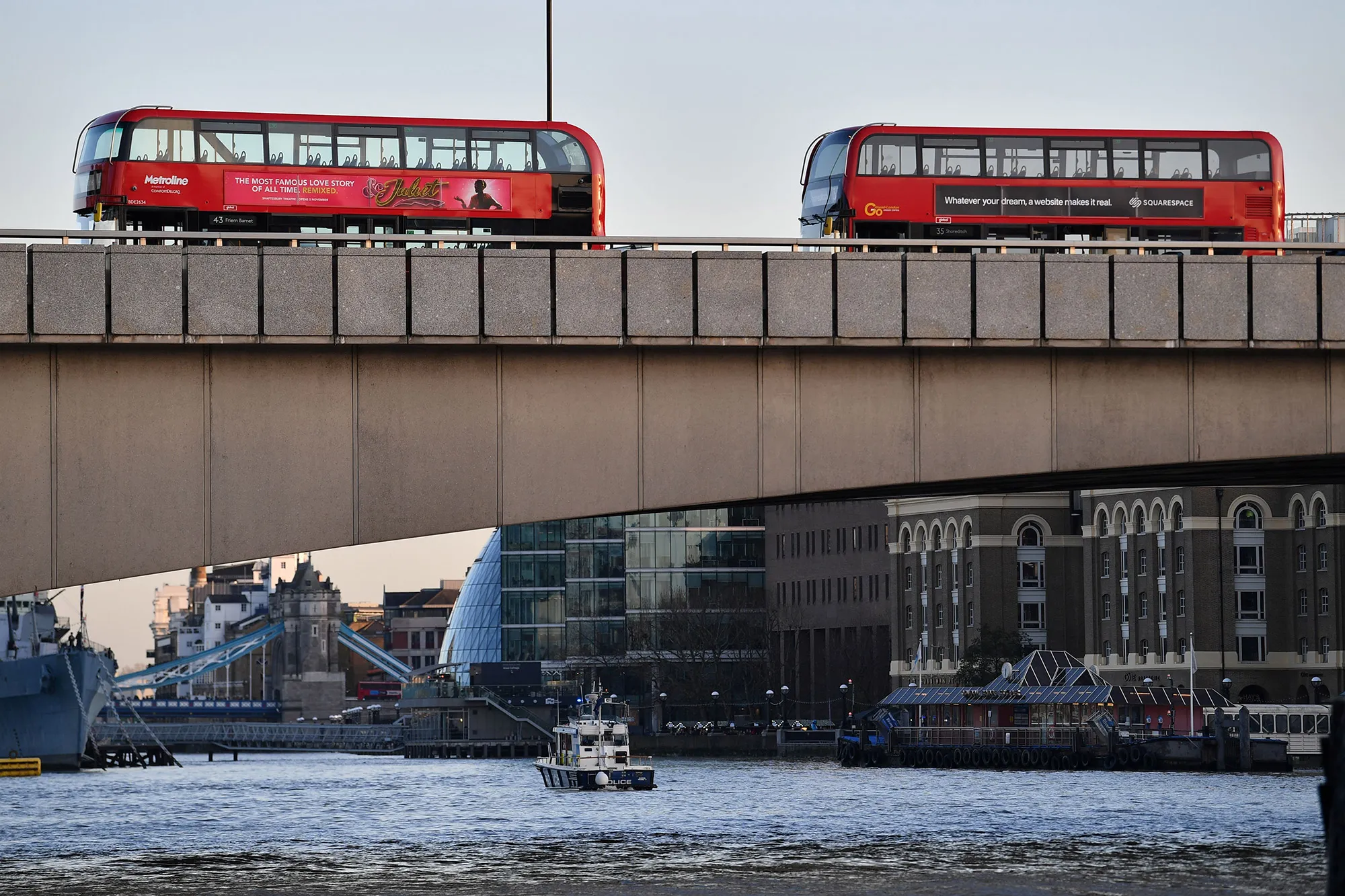 London Bridge across the River Thames was shut down&nbsp;after two&nbsp;people were killed in a terrorist knife attack.