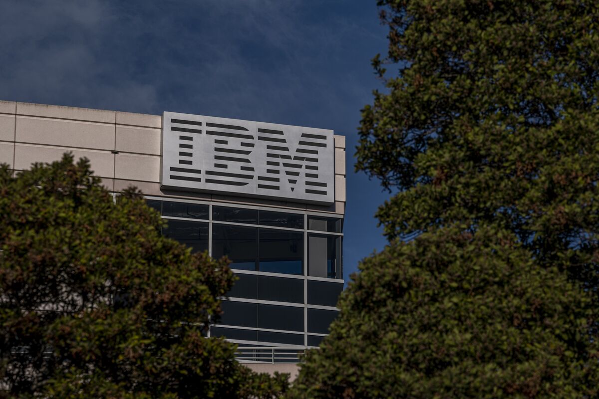 IBM Loses Top US Patent Spot After Decades as Leader