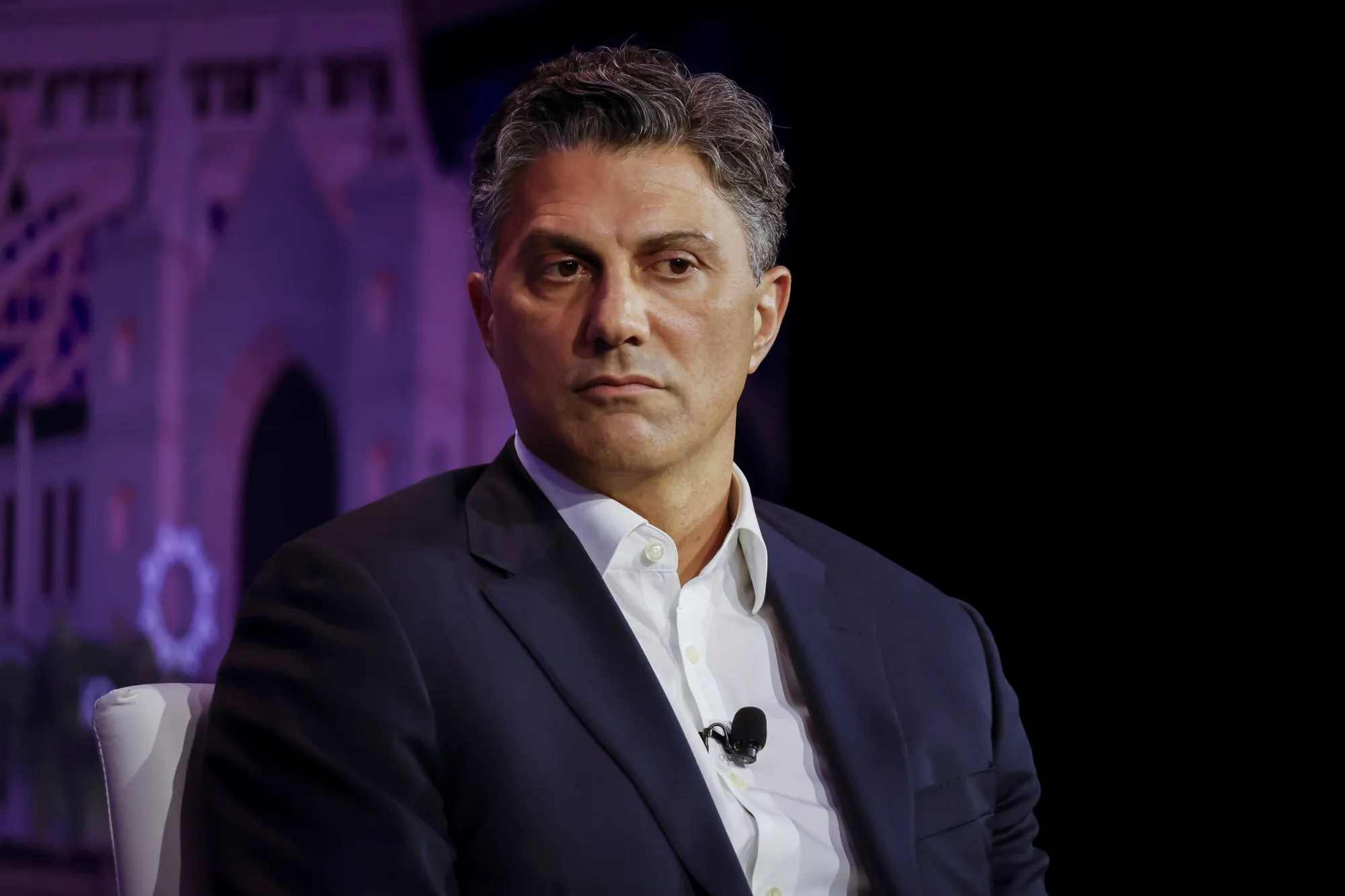 Oaktree Capital Cuts Fees on Private Credit Fund After Earnings Decline -  Bloomberg