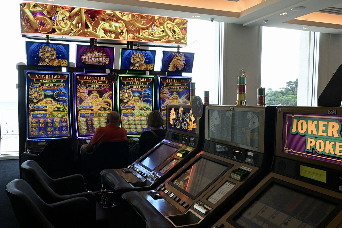 Casino Operator Affinity Looks to Moelis to Advise on Debt Talks