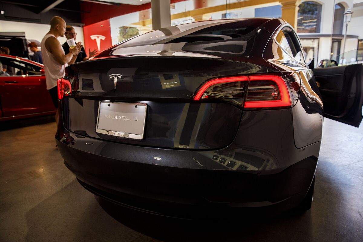 tesla cuts model 3 price for the second time already this year