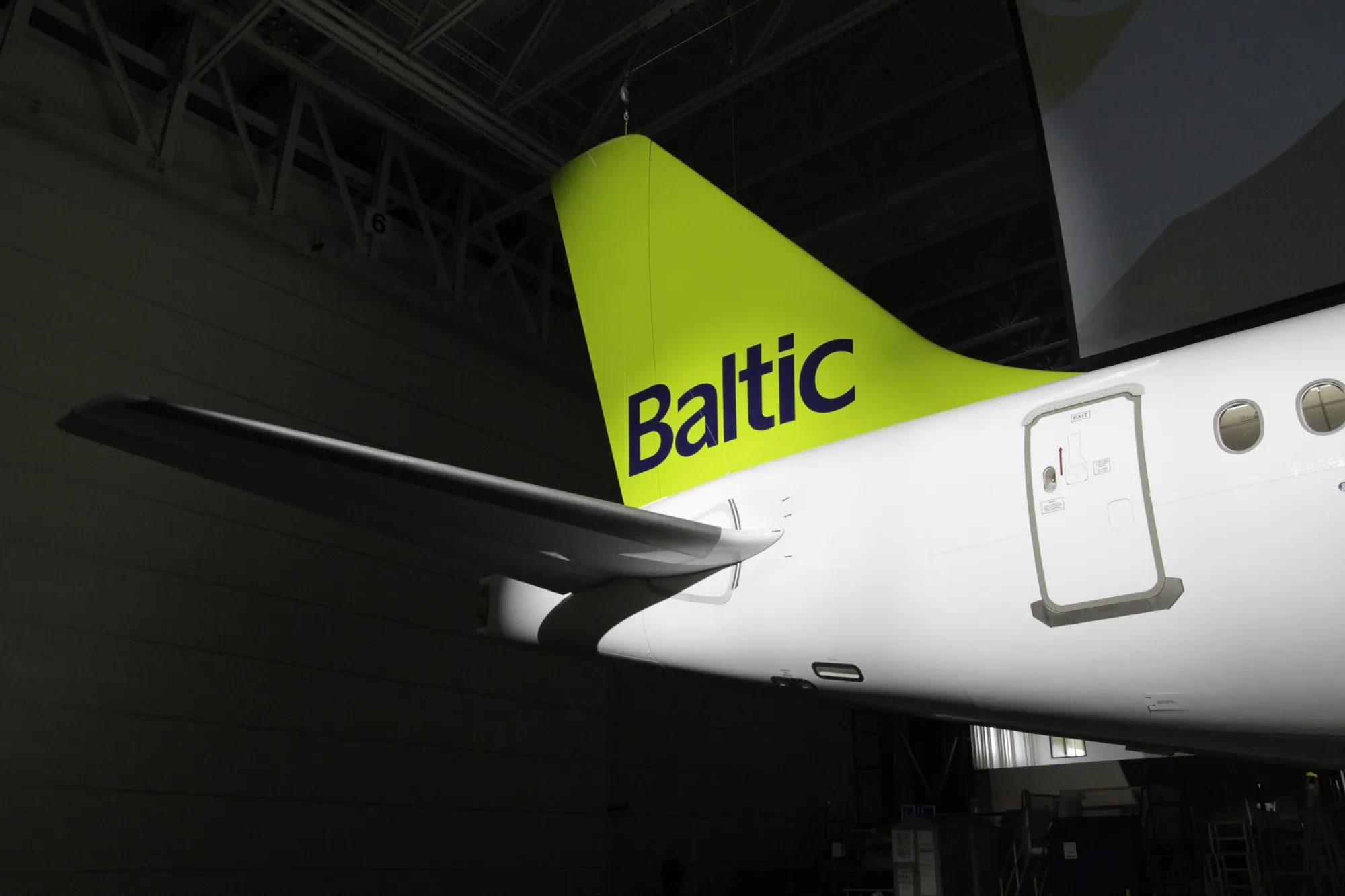 AirBaltic Has Ready-Made Plan to Fly Back Into Ukraine Once Safe - Bloomberg