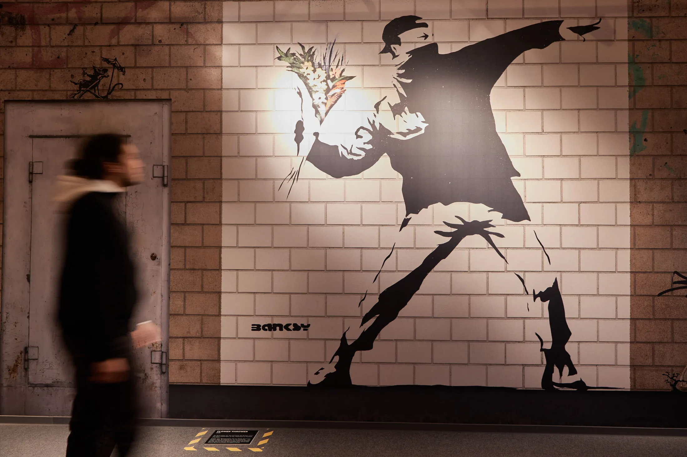 Banksy Urges Fans to Shoplift from Guess After Store Uses Banksy Urges Fans to Shoplift from Guess After Store Uses