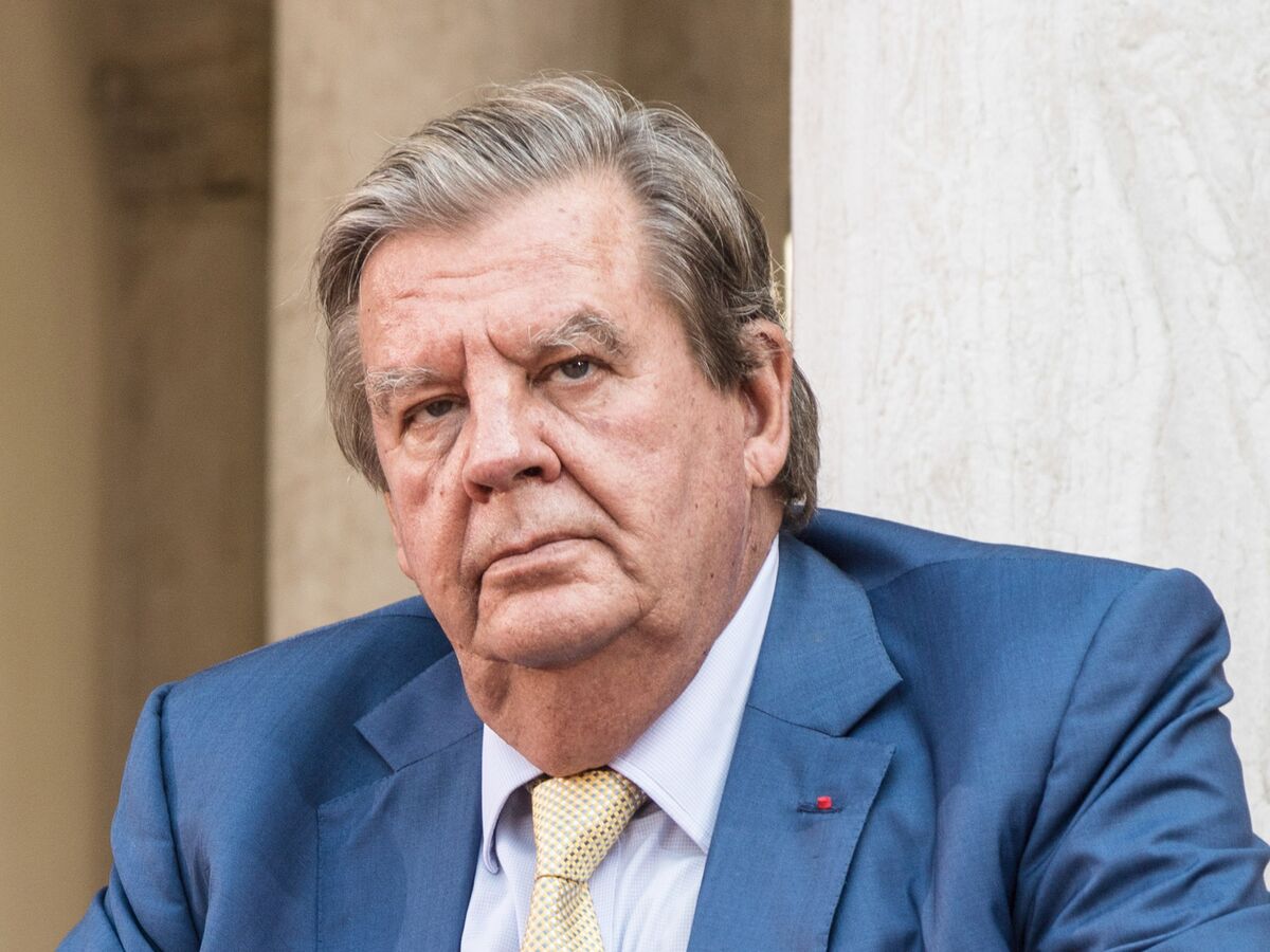 Johann Rupert, Richemont Owner, Targeted in South Africa Anti-Colonialism Rally - Bloomberg