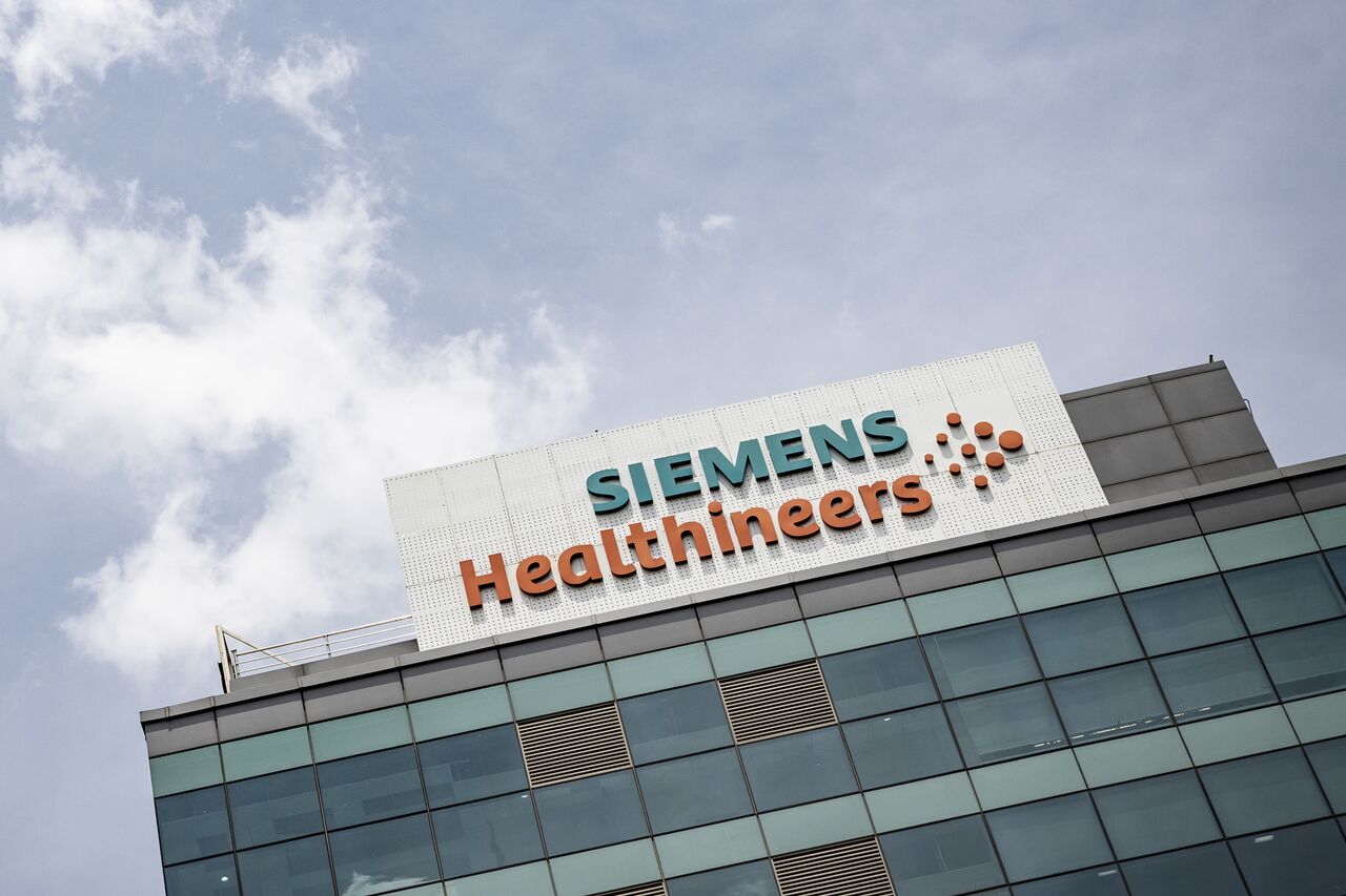 Siemens Healthineers Is Said To Mull Options For Diagnostics - Bloomberg