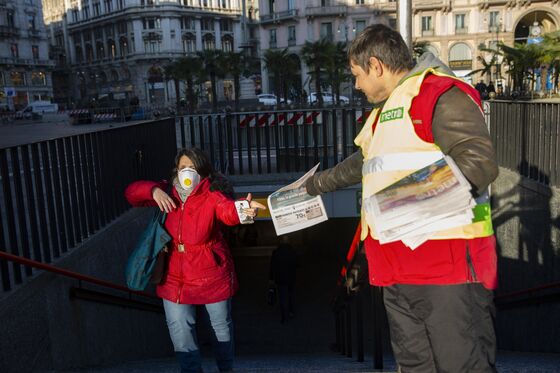 Virus Outbreak Drives Italians to Panic-Buying of Masks and Food