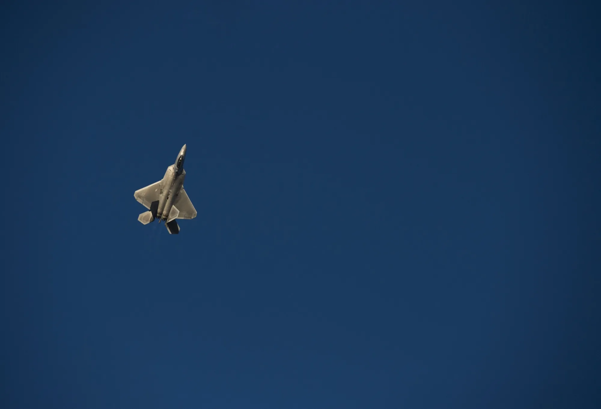 Ain't gonna fly itself.
