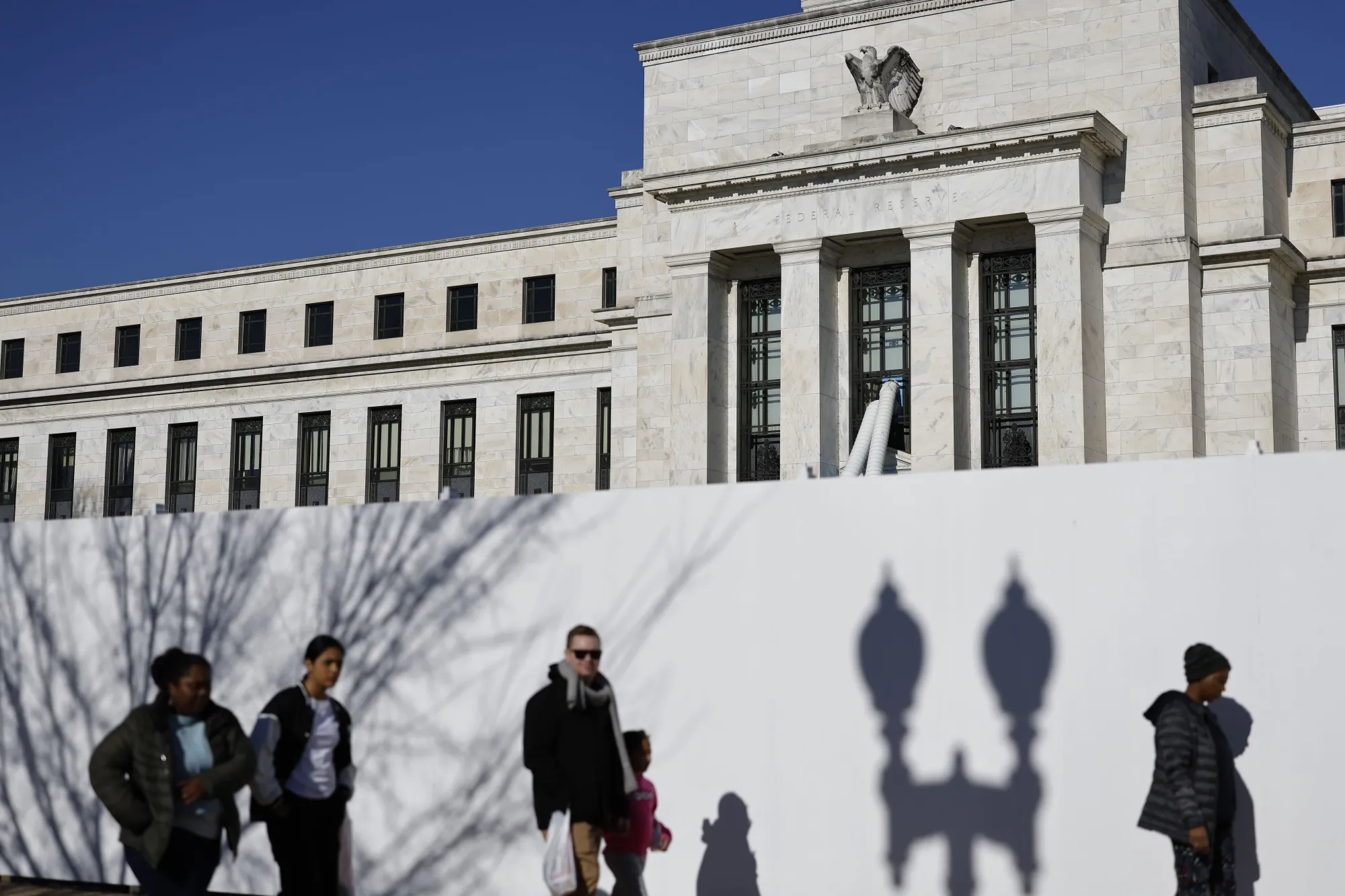 Invesco’s Brian Levitt says it’s not the time to be too defensive given the end of the Fed tightening cycle is approaching.&nbsp;