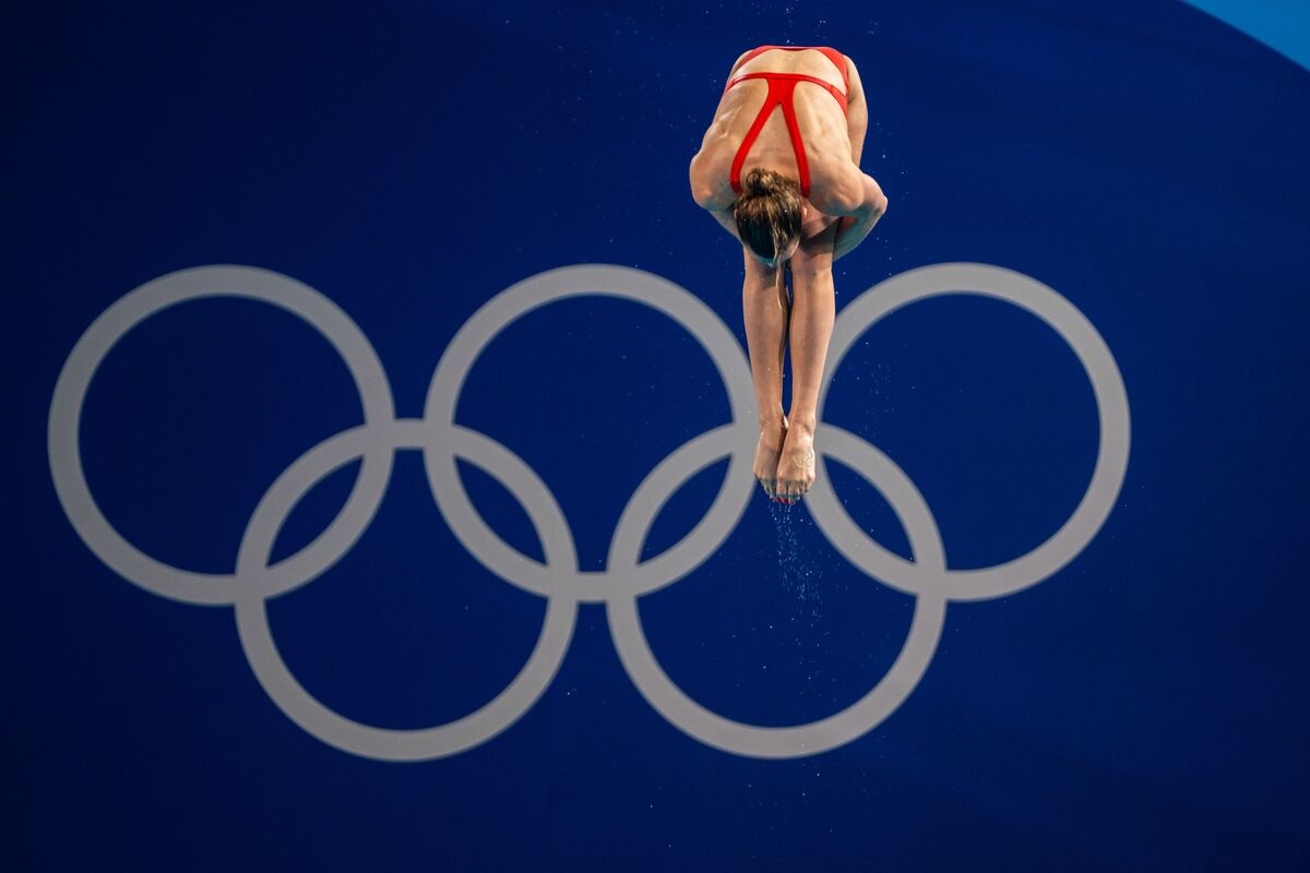 assets.bwbx.io image