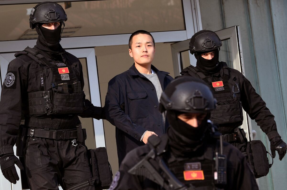 Terraform Goes on Trial in Fraud Case; Do Kwon Awaits Extradition in Montenegro - Vimarsana News