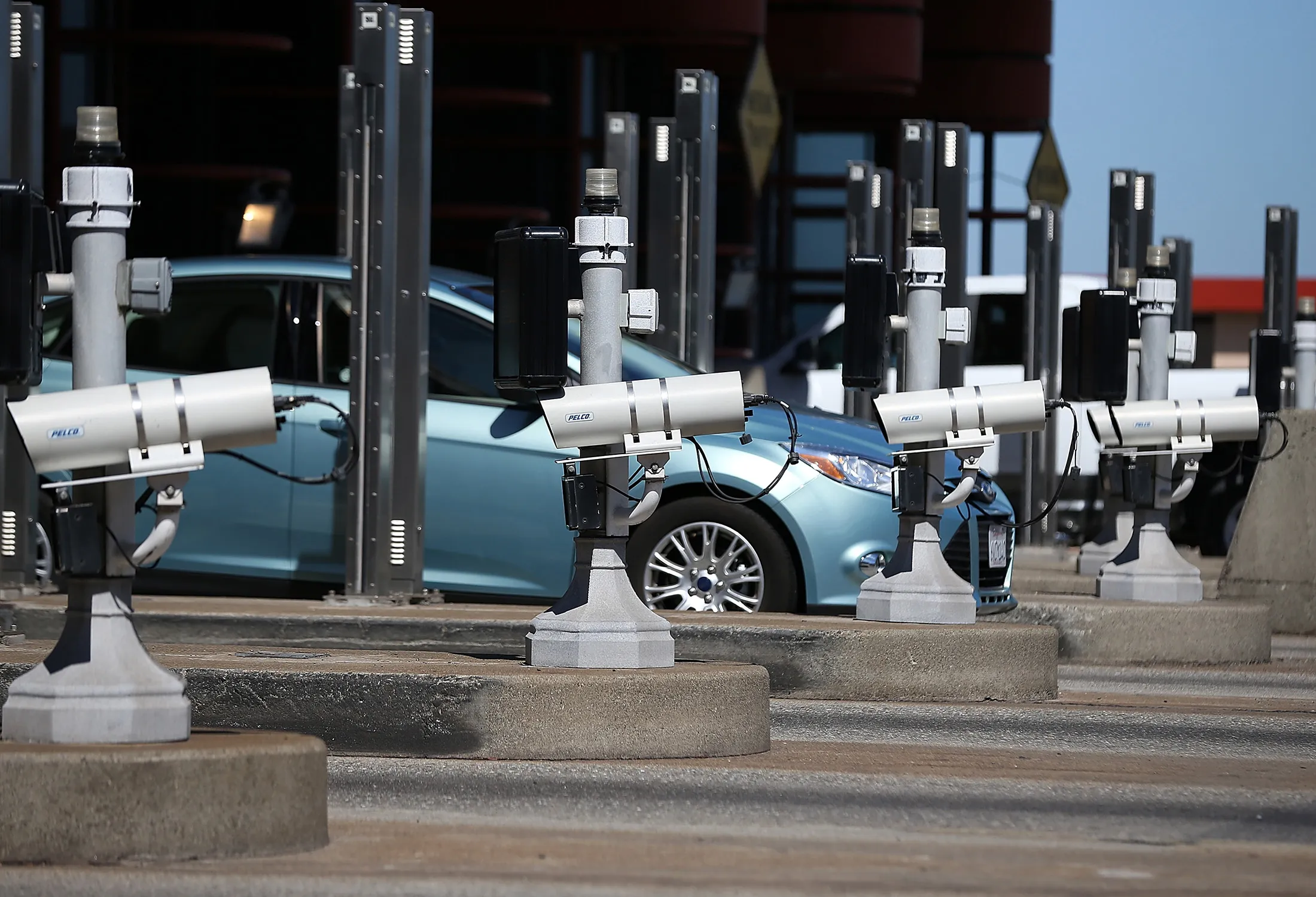Golden Gate Toll Booth Collectors To Be Replaced By Electronic Booths By Year's End
