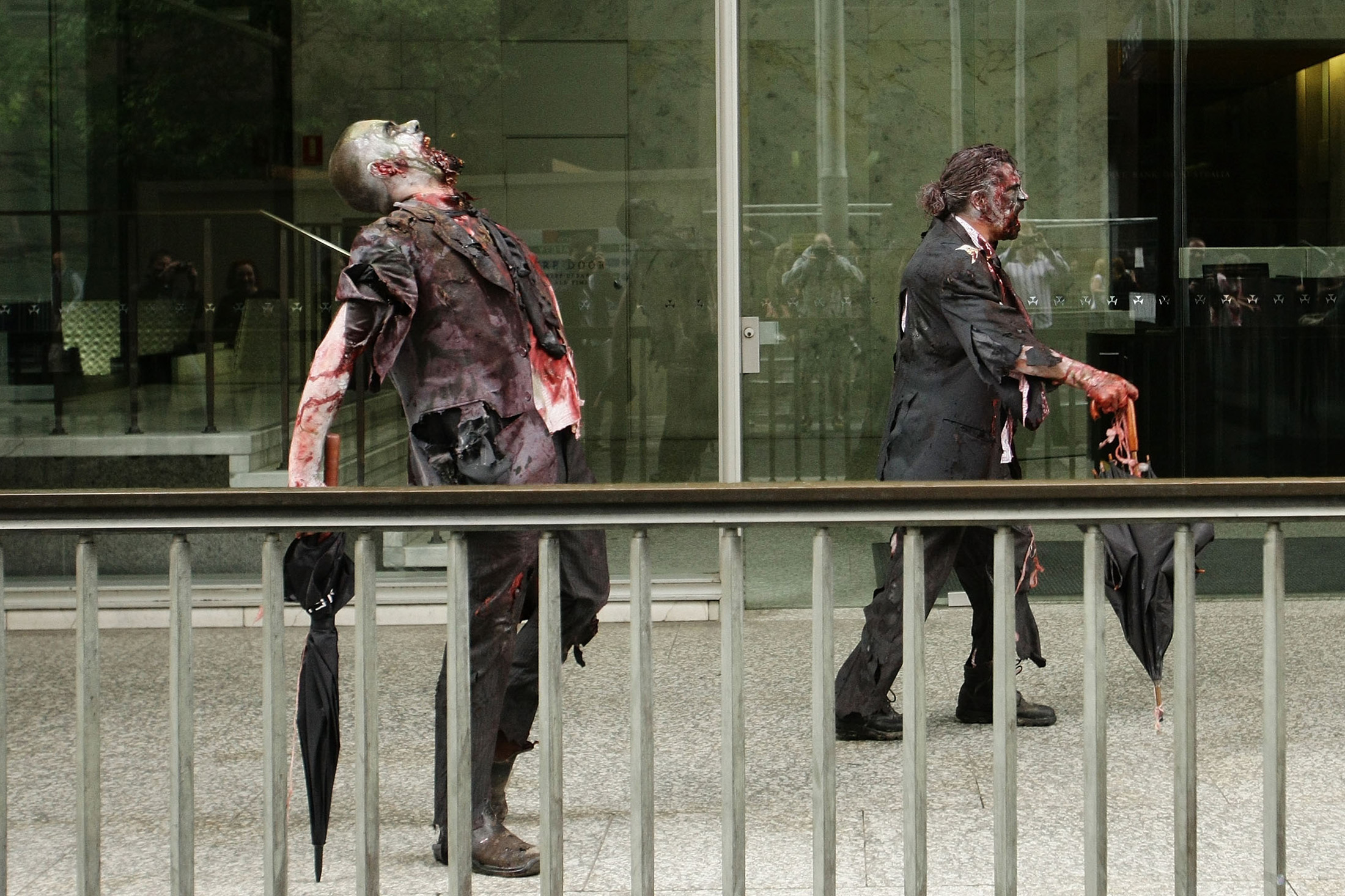 Zombie Central Banks Are Losing Money Around the World