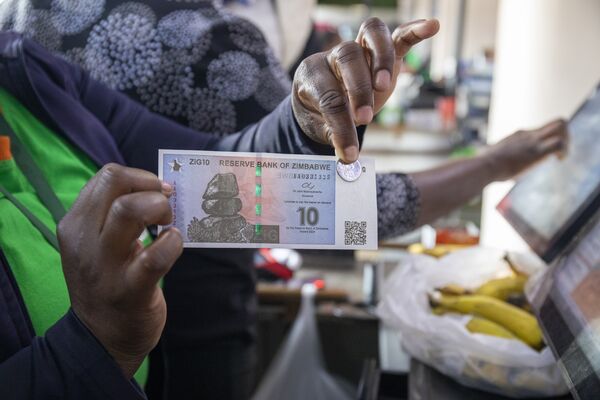 Circulation of Zimbabwe's New ZiG Currency 
