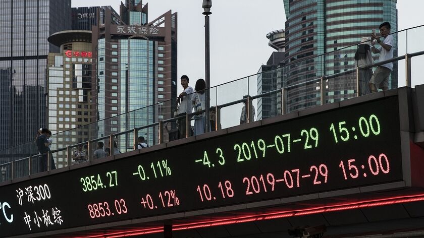China Stock Index Tops 2015 Bubble Peak, Closes at 13-Year High - Bloomberg