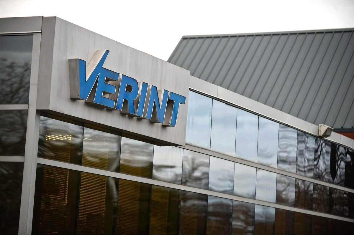 Santander-Led Bank Group Stuck With Some Debt for Verint Buyout