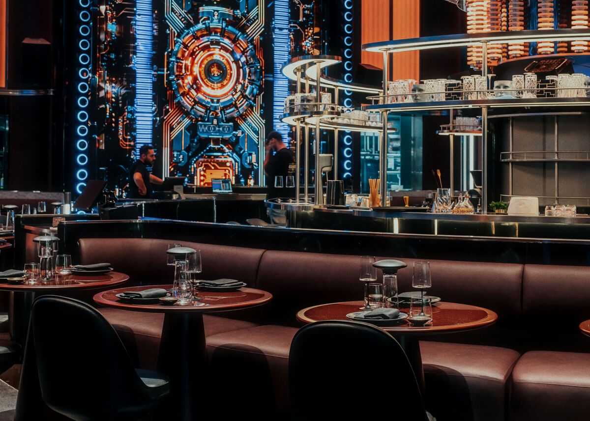 
                            Dubai's Hottest New Restaurant Woohoo Is Run by an AI Chef