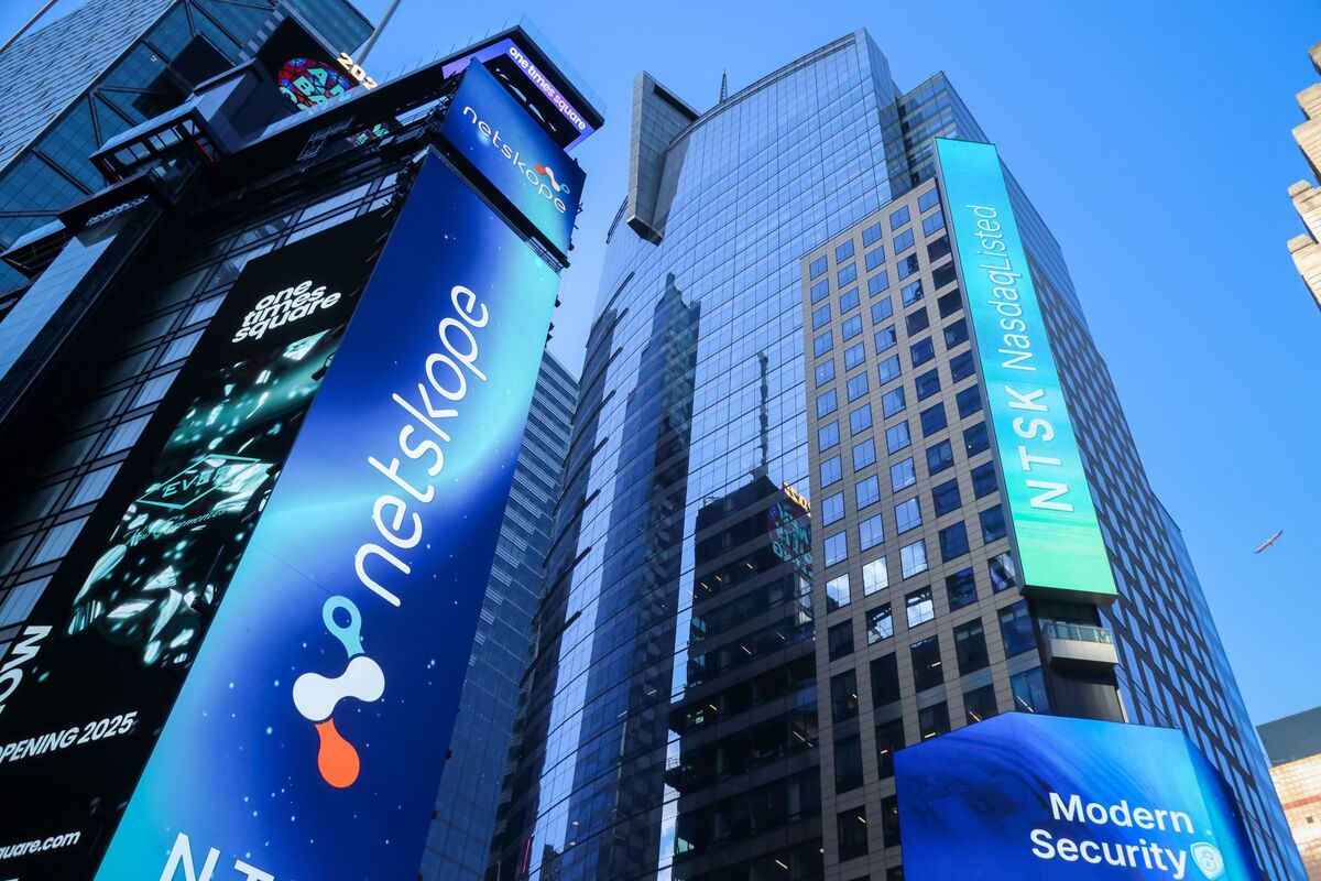 Cybersecurity Firm Netskope Climbs 21% After $908 Million IPO