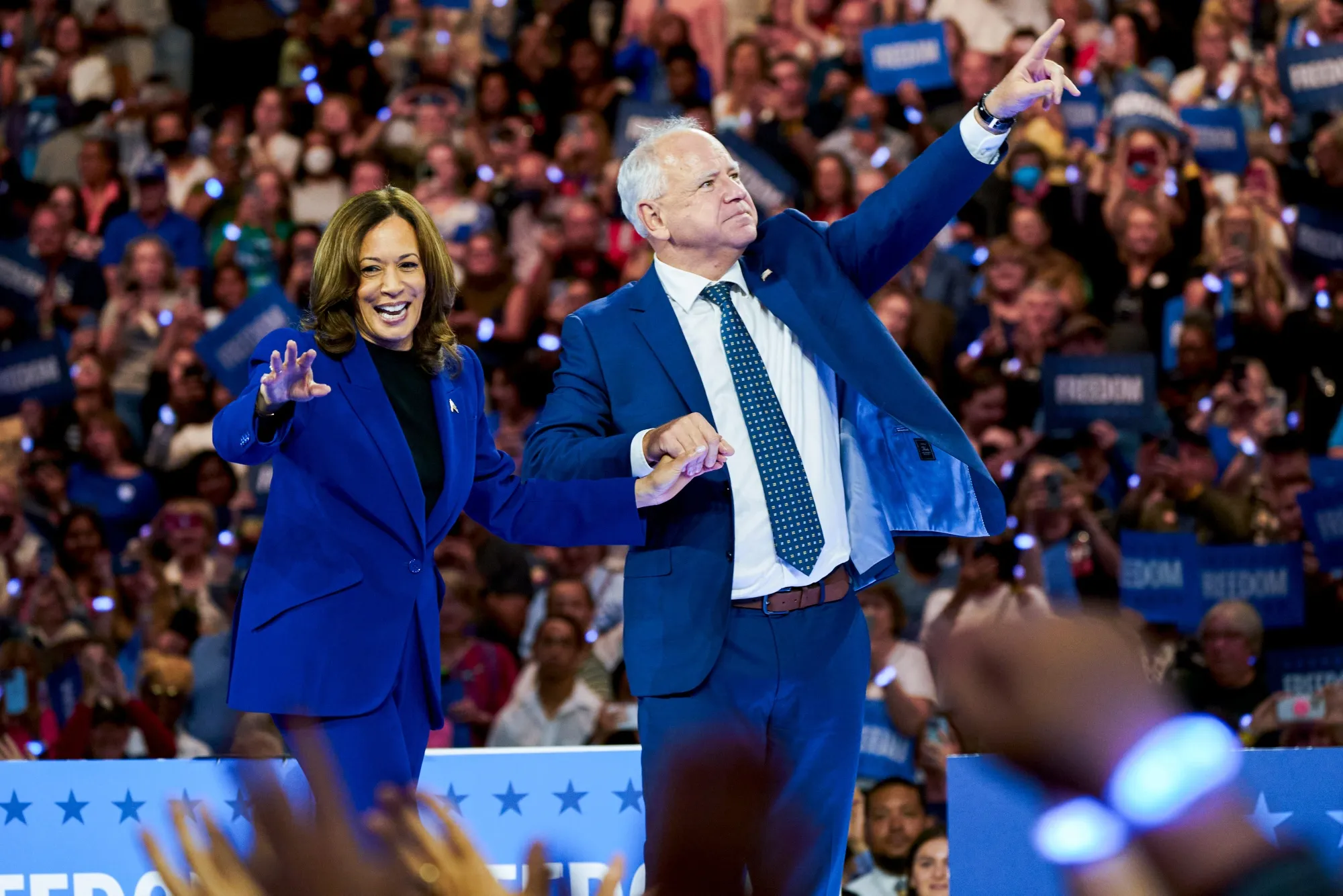 Kamala Harris, left, and Tim Walz in Milwaukee, Wisconsin, on Aug. 20.&nbsp;