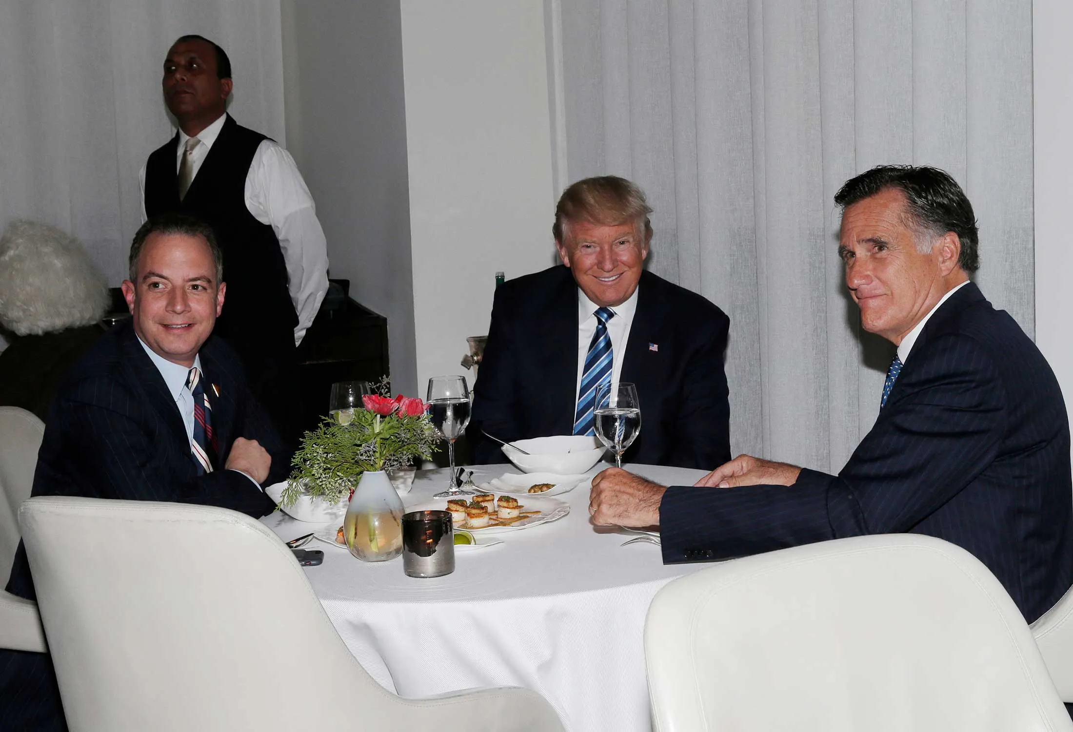 From left: Reince Priebus, White House Chief of Staff-elect, U.S. President-elect Donald Trump, and Mitt Romney, former governor of Massachusetts, dine at Jean Georges Restaurant in New York on Tuesday, Nov. 29, 2016.
