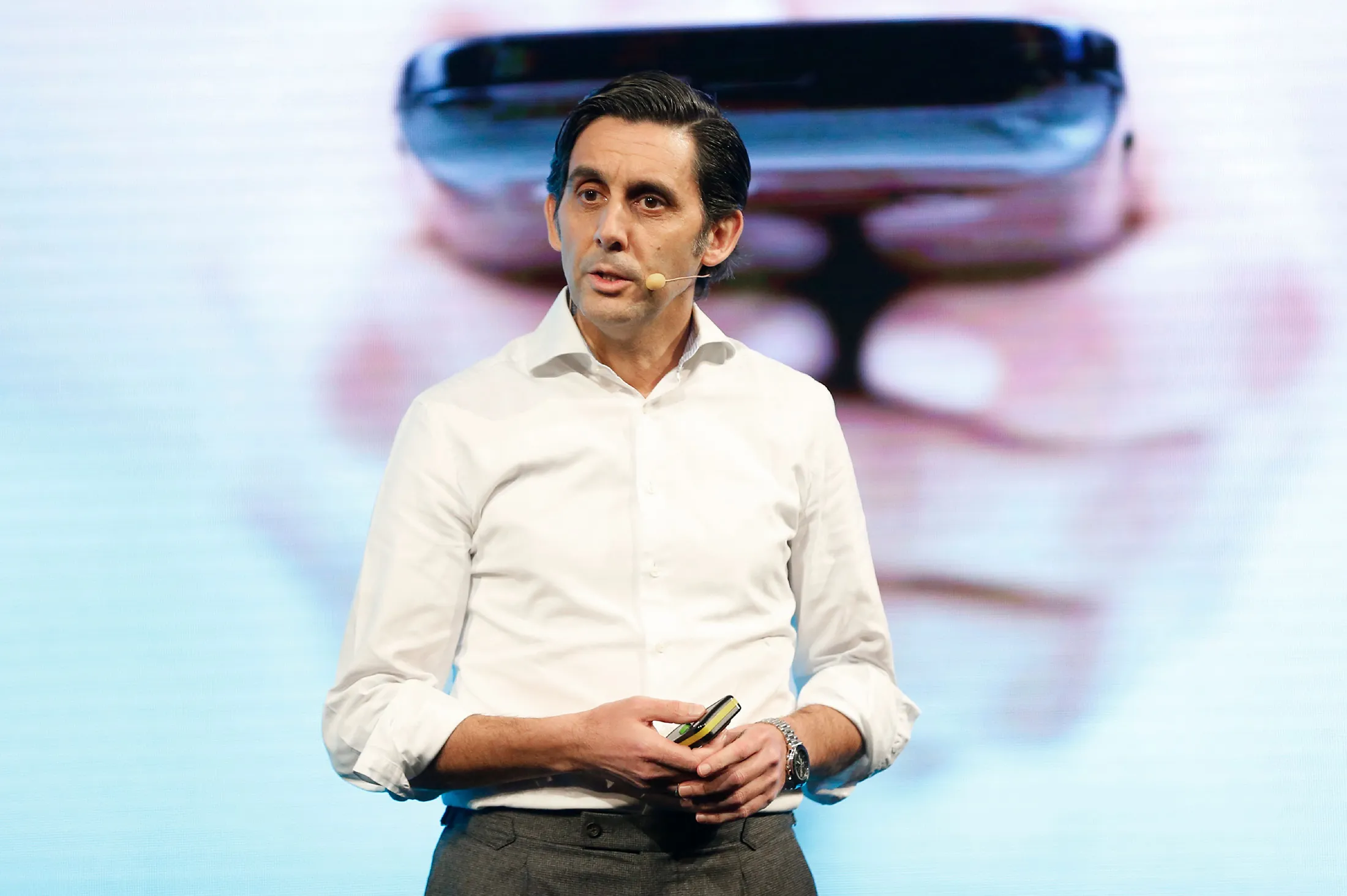 Jose Maria Alvarez-Pallete speaks during the presentation of Aura, a pioneering way in the industry to interact with customers based on cognitive intelligence, at the Telefonica Tower in Barcelona, Spain, on Sunday, Feb.&nbsp;25, 2018.