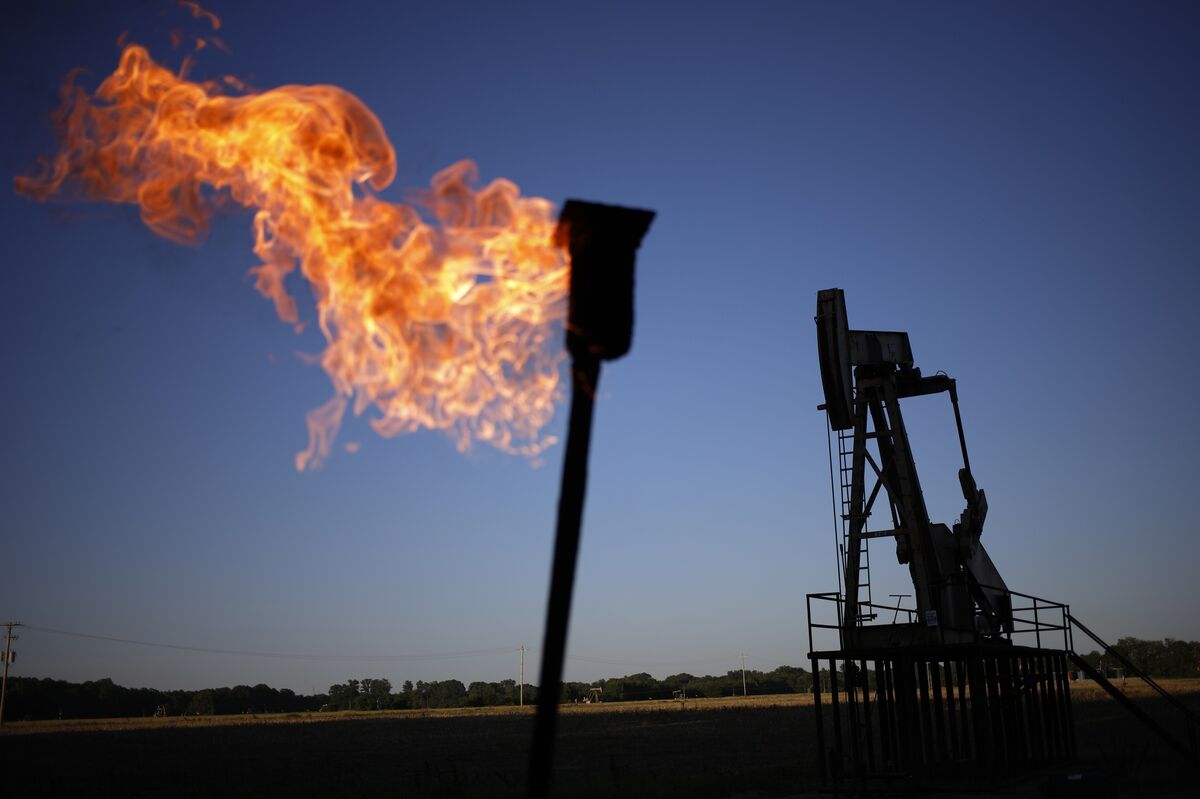 CME Restarts Gas and Metals Futures Trading After Glitch