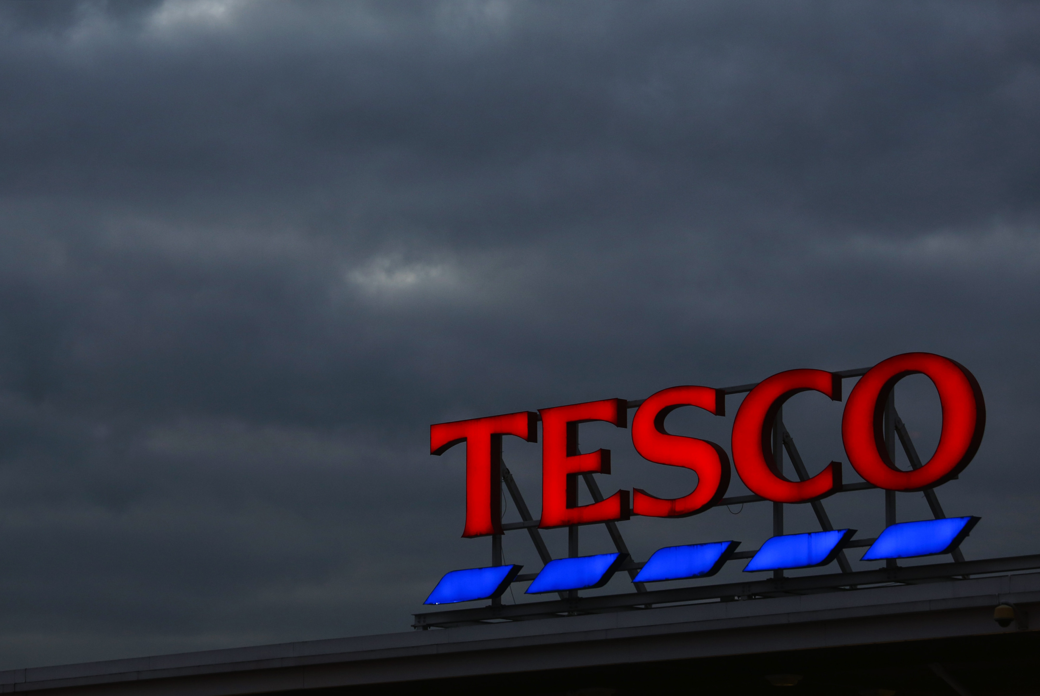 Grocery Giant Tesco Sets Its Sights on Taking Down Ocado  Bloomberg