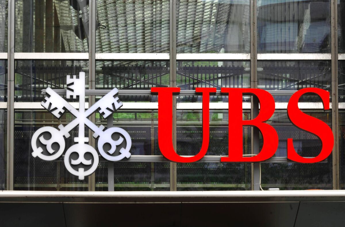 UBS Rejigs Wealth Leadership in Middle East After Merger Closes - Bloomberg