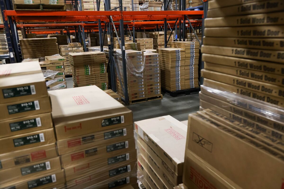 assets.bwbx.io image