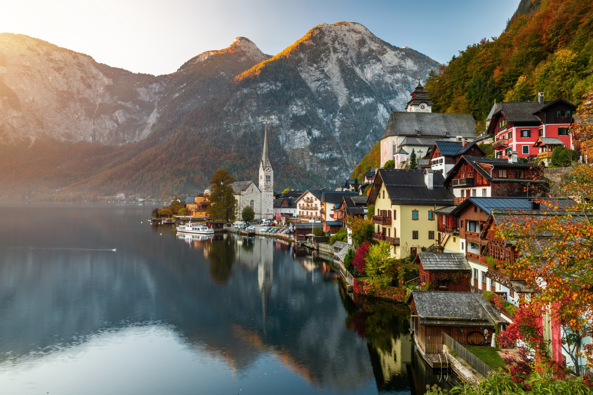 Scenic view of famous Hallstatt mountain village with Hallstatter lake. Photographer: Anton Petrus