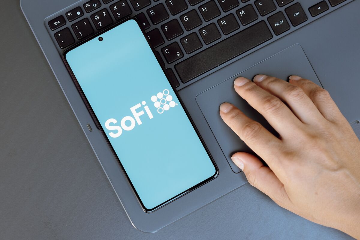 SoFi Announces New AI Trading Tool for Individual Investors
