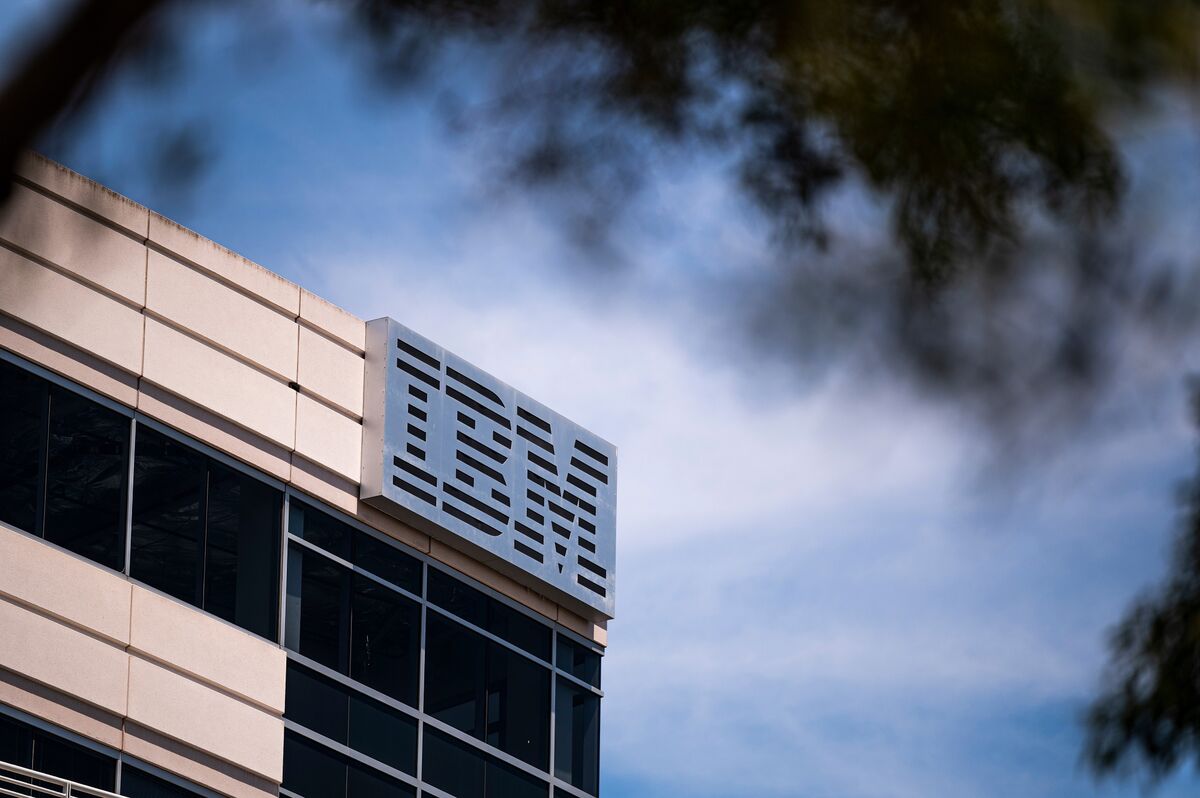 IBM Rises on Anthropic Partnership for AI-Aided Software Coding