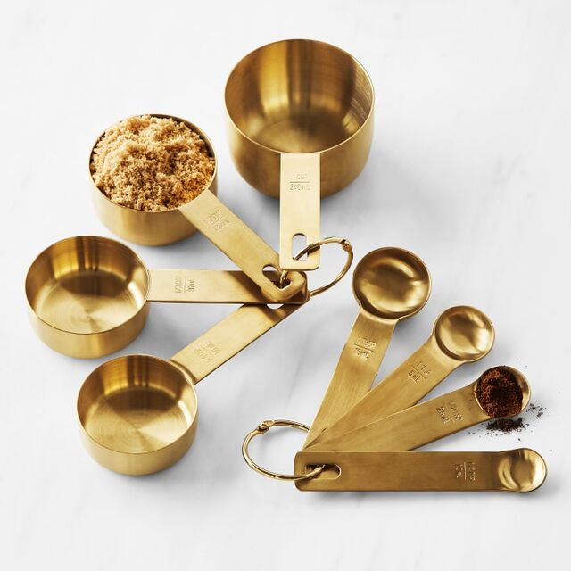 Williams Sonoma Gold Measuring Set