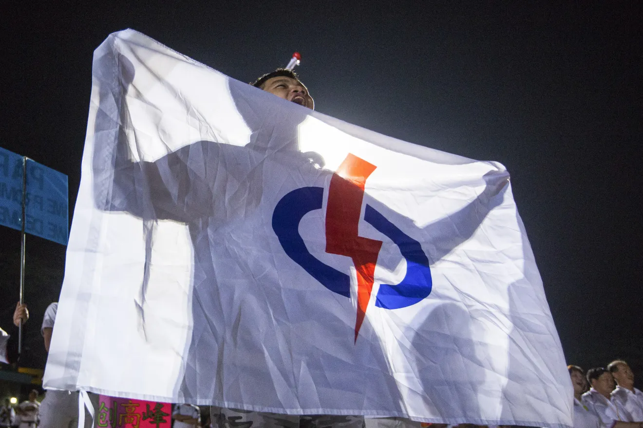 Singaporeans Head To The Polls As Ruling Party Set To Extend 50 Year Rule
