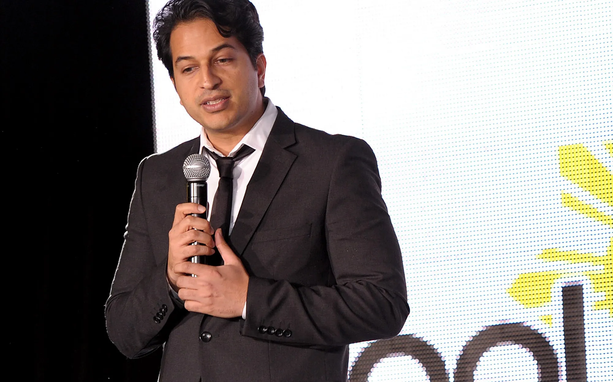 Omar Amanat
