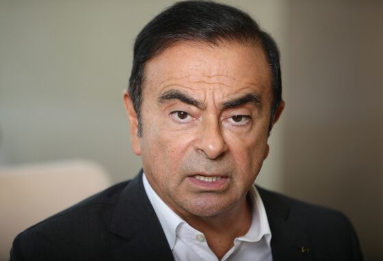 Ghosn's Lawyers Push Back, Saying Charges Against Him Are Flawed
