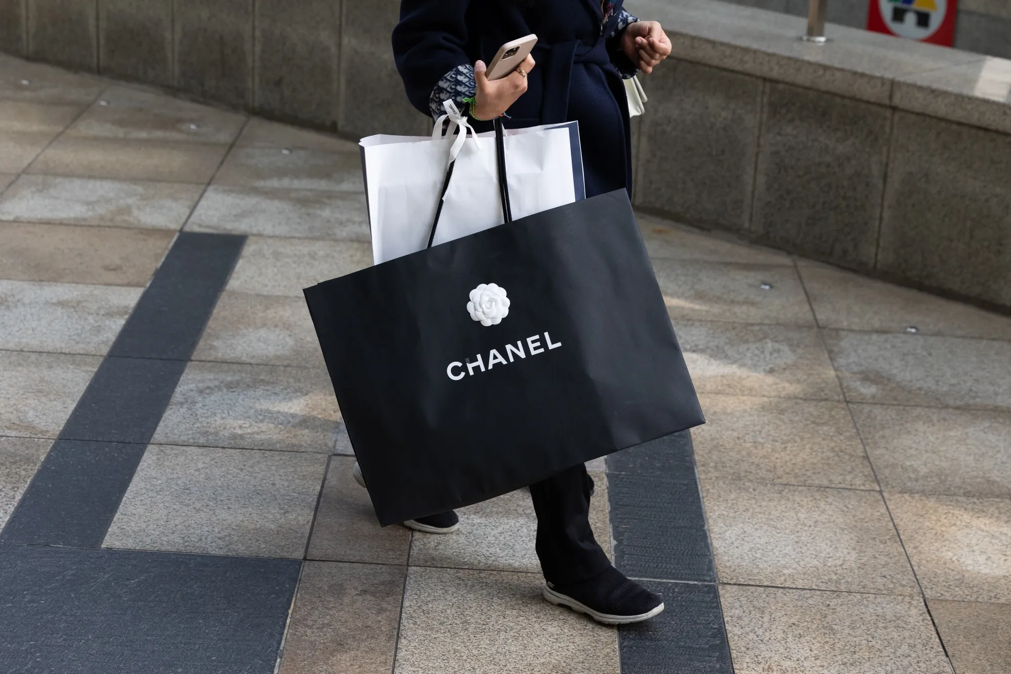 Why Chanel Bags Have Shoppers Frenzied Fighting to Avoid Price Hikes in Korea Bloomberg