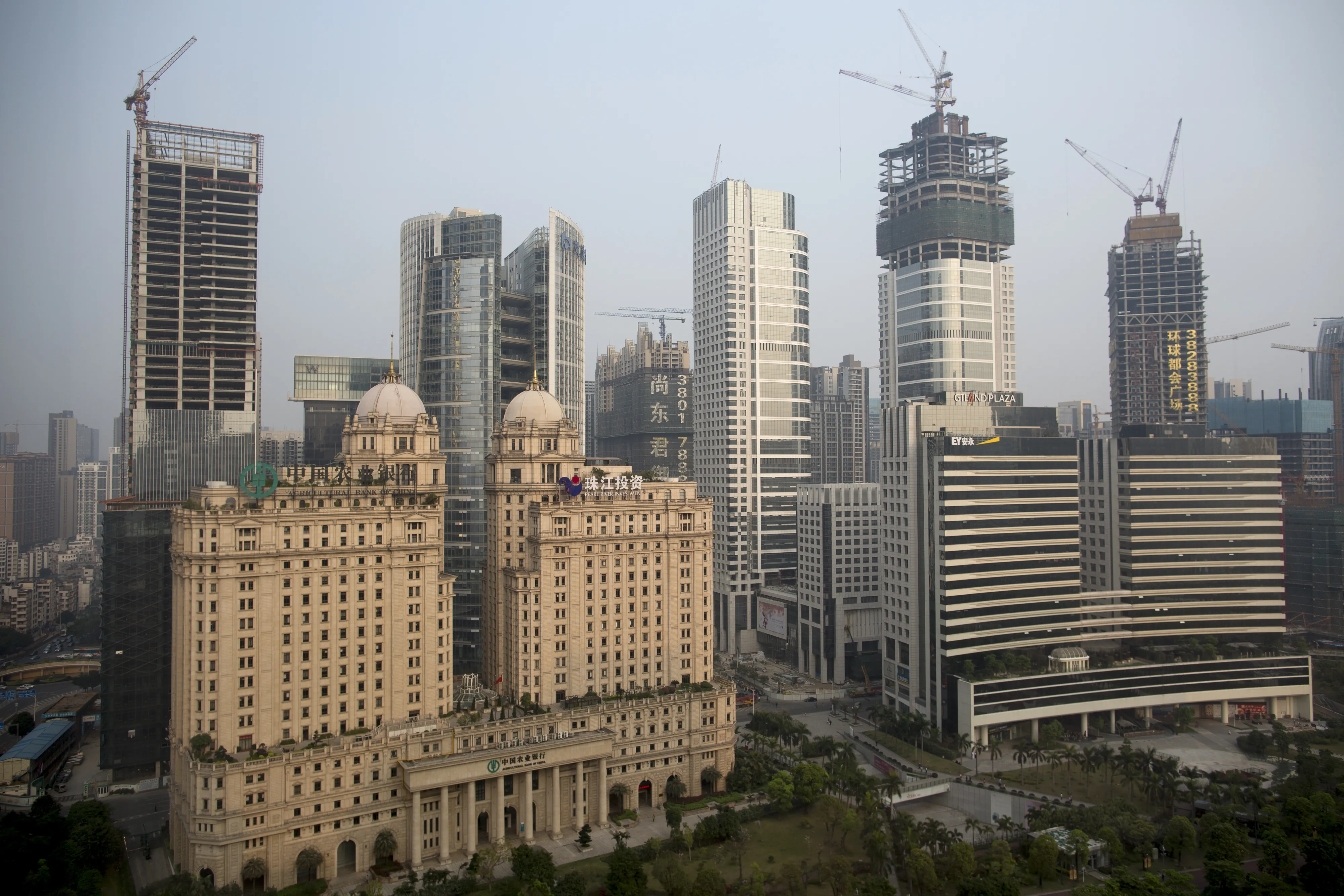 Sure, China's growing -- but not so fast.&nbsp;Photographer: Brent Lewin/Bloomberg